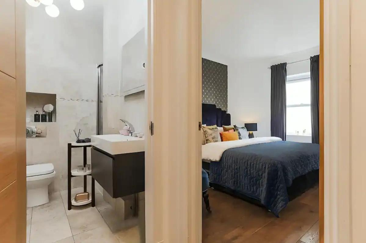 דירות לונדון Awesome Leicester Sq! Fashion Flat For Theatre Families And Happy Friends מראה חיצוני תמונה